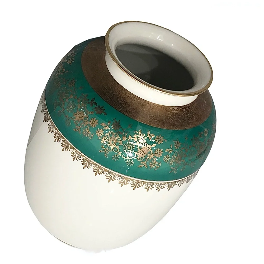 VINTAGE ESCHEBACH OF GERMANY 1945 WHITE, GREEN & GOLD PORCELAIN VASE